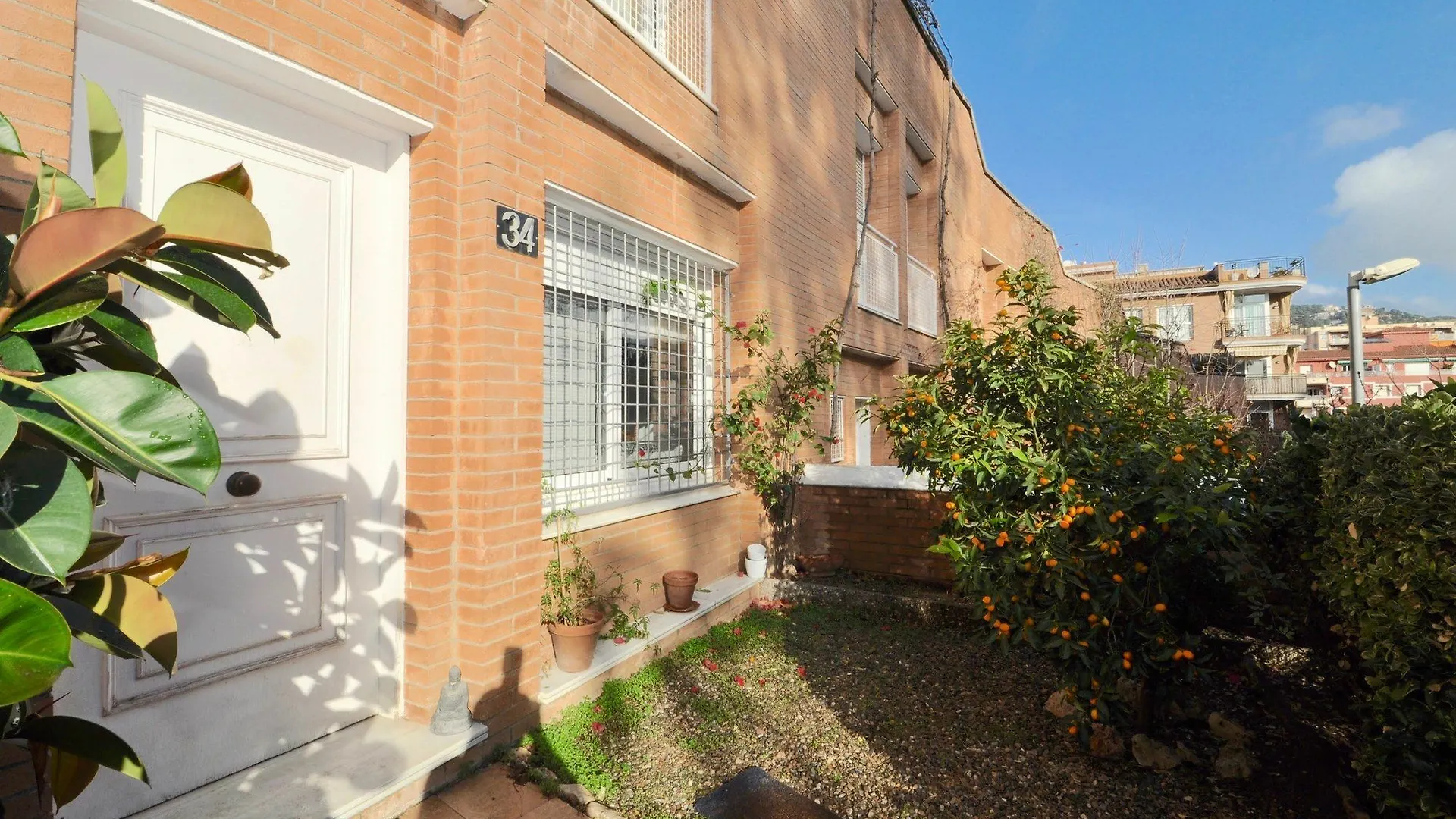 Townhouse Roger Lloretholiday Lloret de Mar Villa